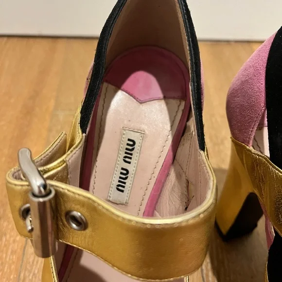 Miu Miu Pink and Gold Heels used size 39 Euro from 2013 Collection - Picture 10 of 16